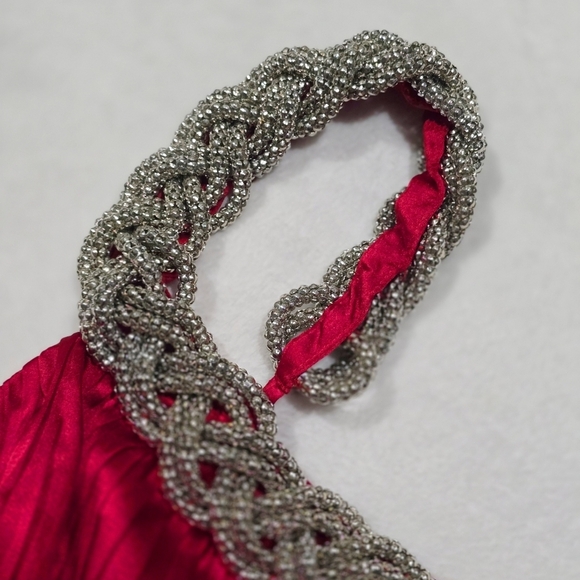 Bebe ✦ Red Satin One-Shoulder Top ✦ Braided Beaded Strap Ruched Bodice M EUC - Picture 14 of 16